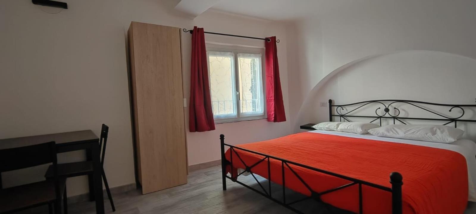 Bed and Breakfast Le Quattro Stagioni à Gênes Extérieur photo